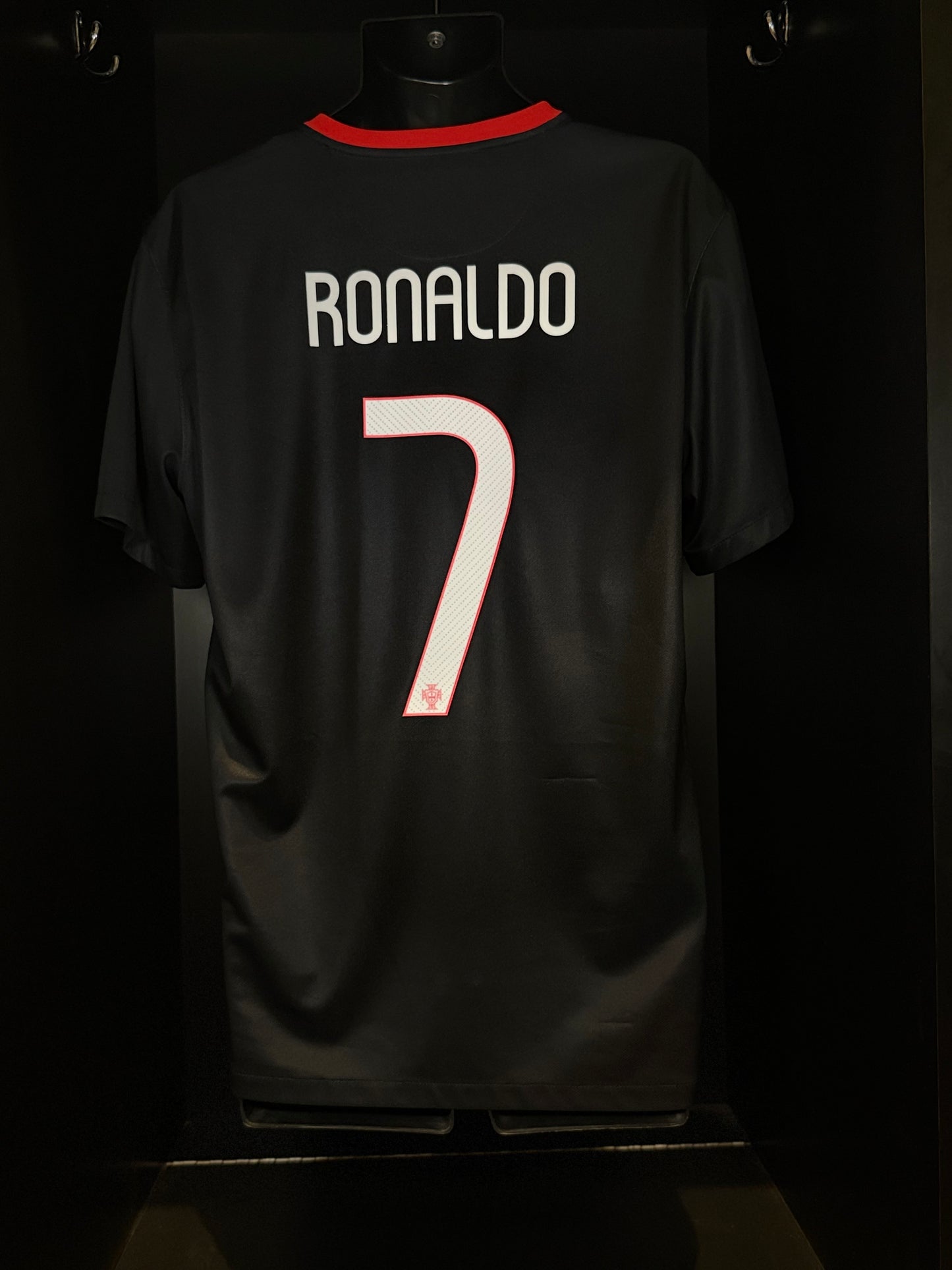 2015-2016 Portugal Ronaldo AWAY Kit Soccer Jersey Football Shirt Nike Large Authentic