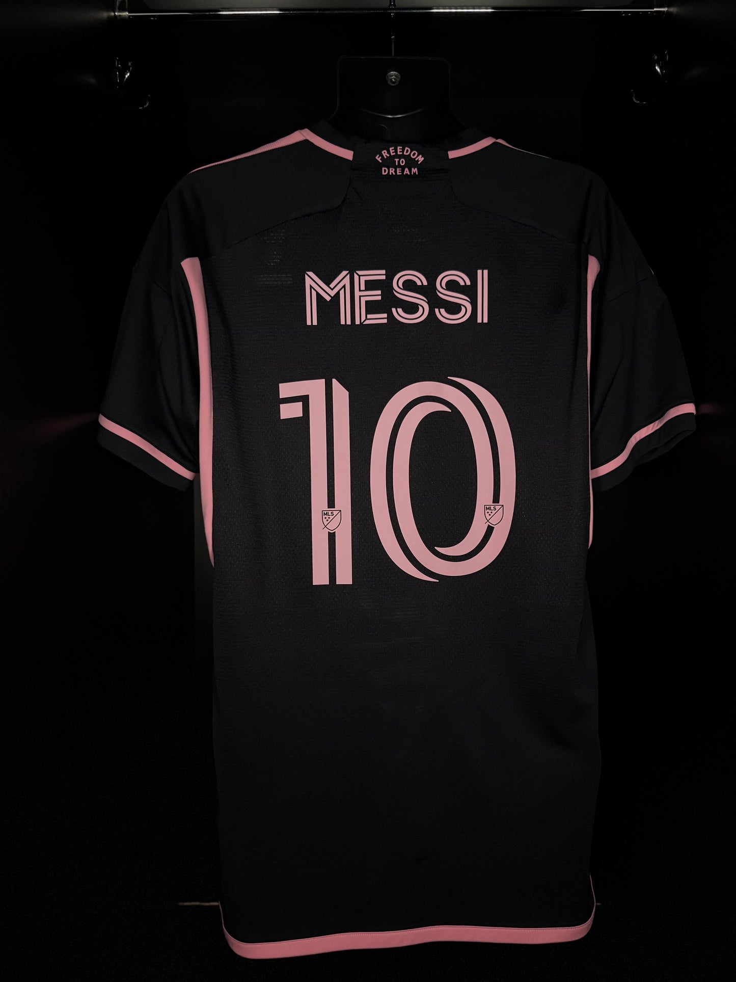 2023-2024 Inter Miami Messi Home Kit Soccer Jersey Shirt adidas Large Authentic