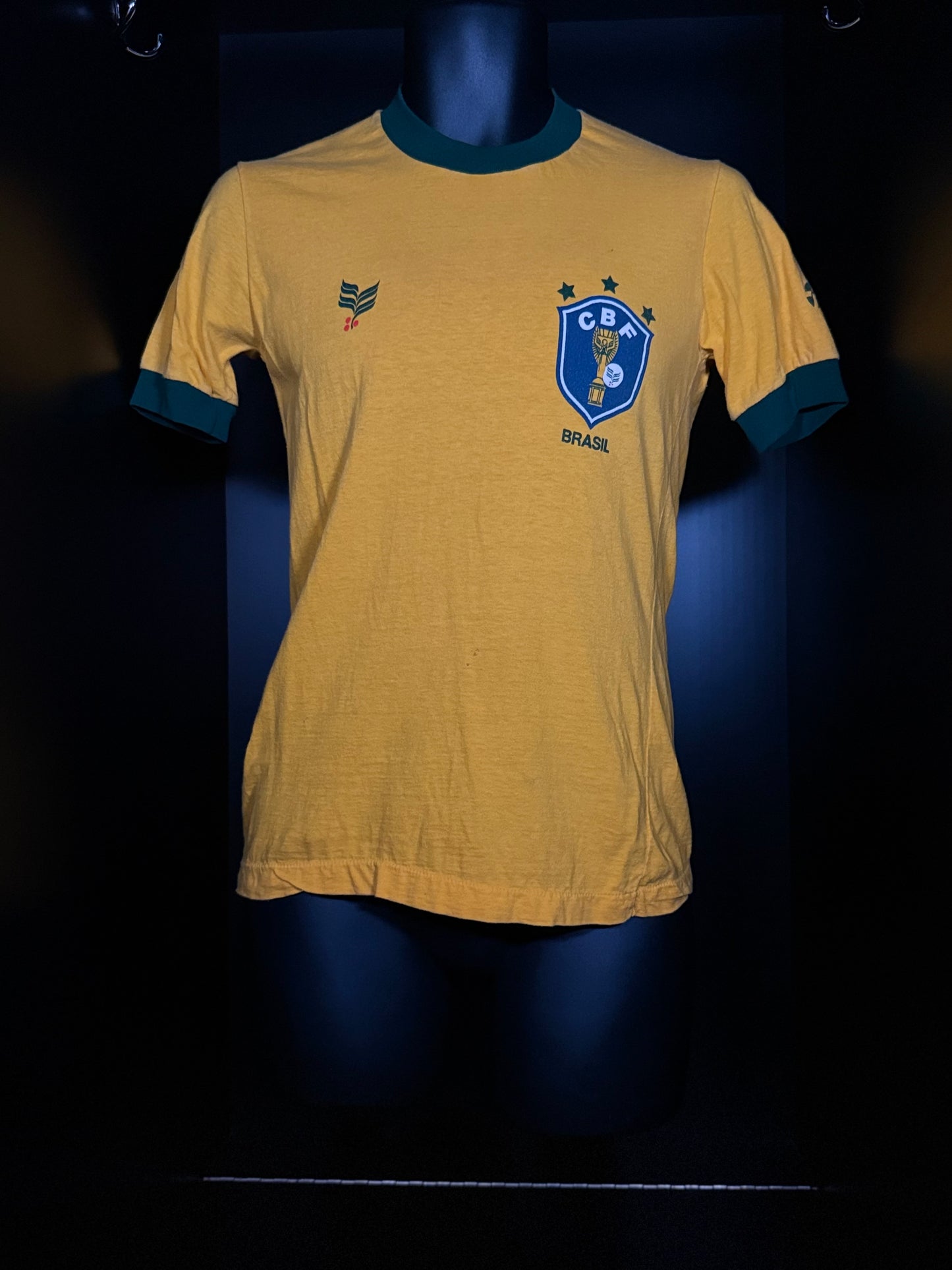 1983-1984 Brazil (CBF) HOME Kit Soccer Topper Small Authentic