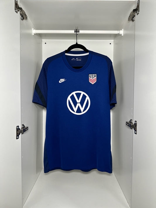 United States (USA) - Nike - 2021/2022 - TRAINING Kit