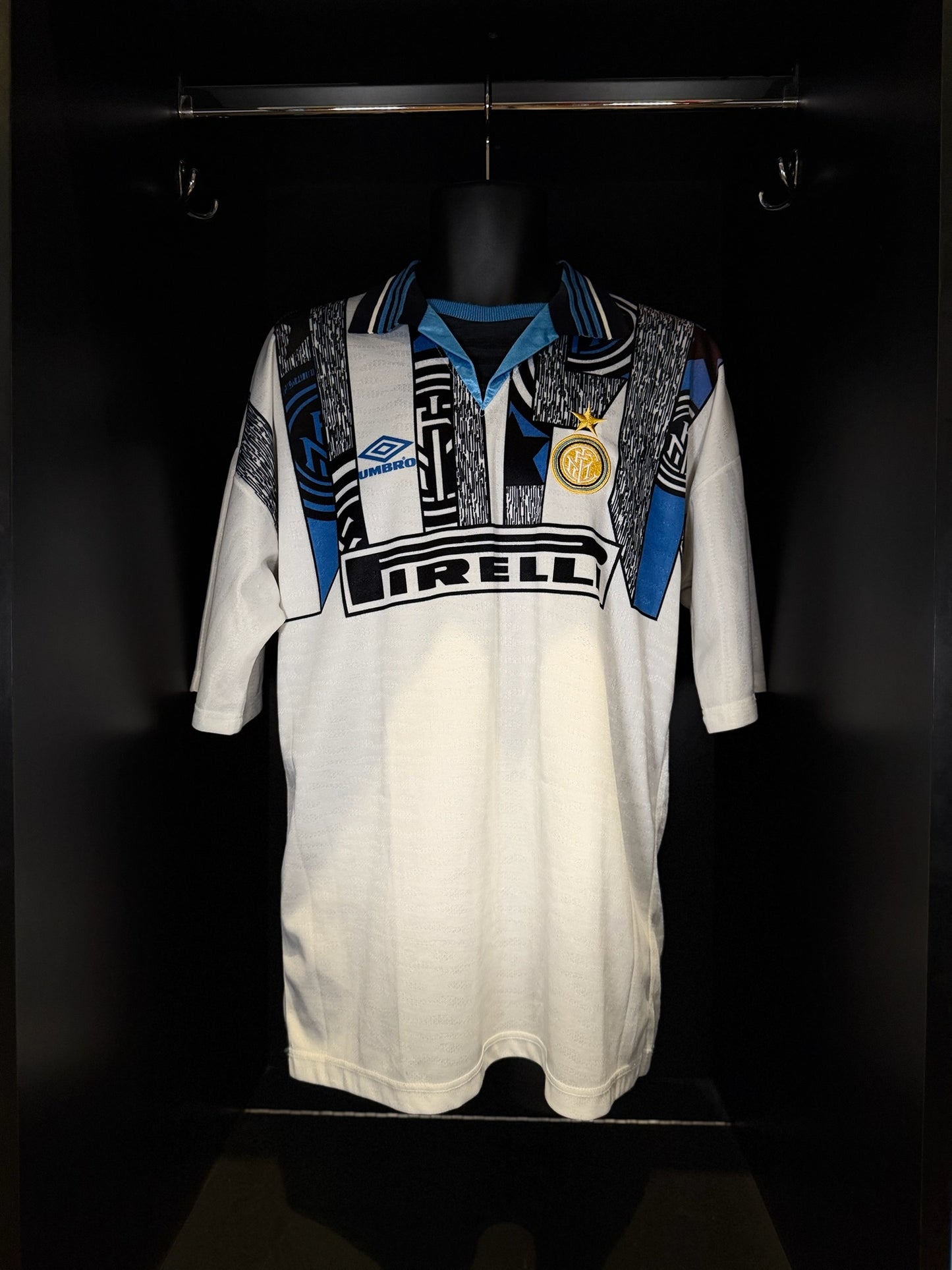 1995-1996 Inter Milan R. Carlos AWAY Kit Soccer Jersey Football Shirt Umbro Large Authentic
