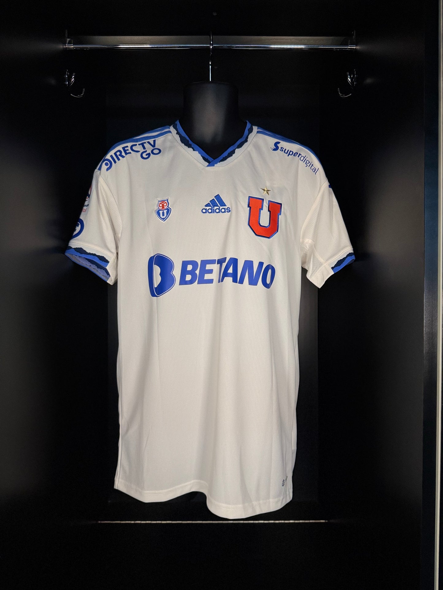 Universidad (U) de Chile Munoz #22 - 2022/2023 - AWAY Kit