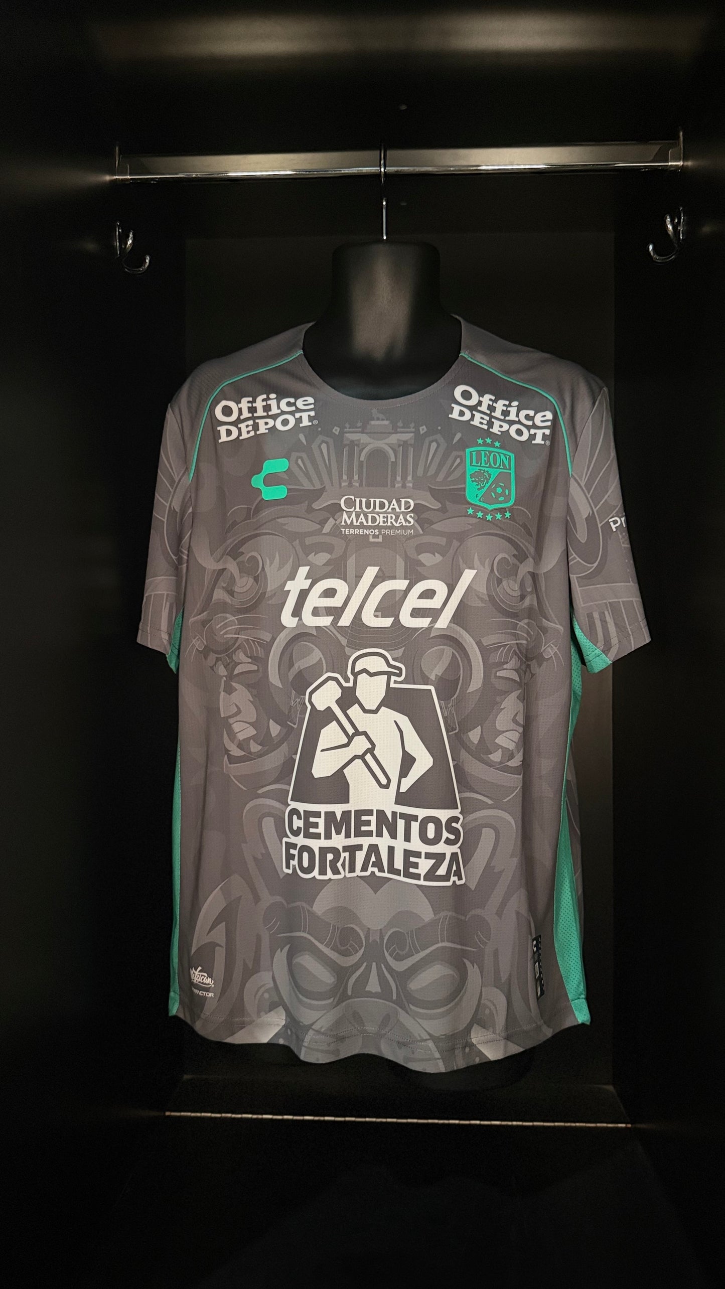 2024-2025 Club Leon THIRD Kit Soccer Jersey Football Shirt Charly Large Authentic
