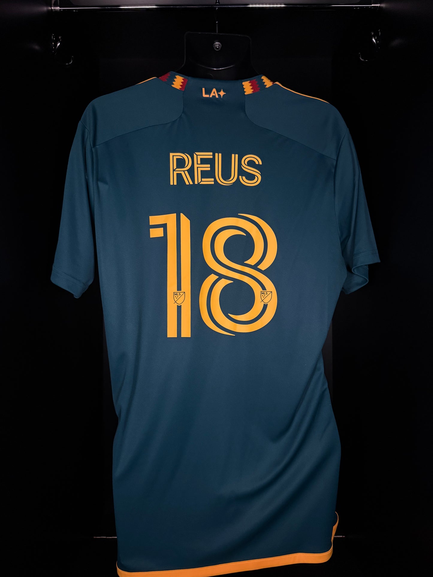 2023-2024 LA Galaxy Reus AWAY Kit Soccer Jersey Shirt adidas Large Authentic