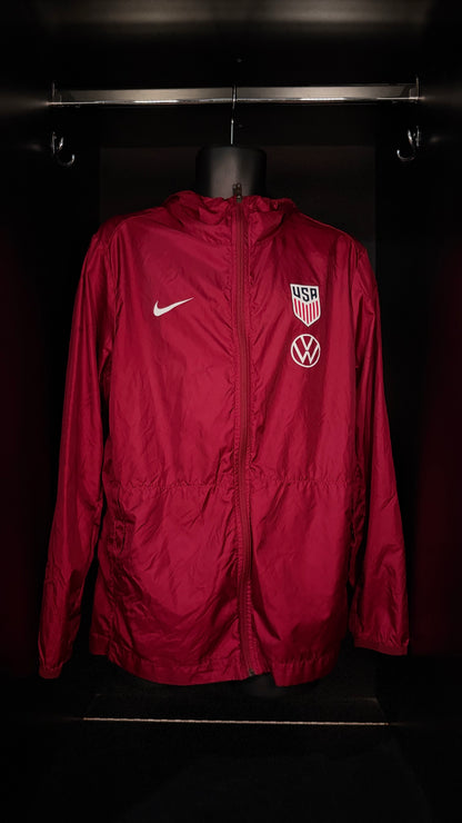 2024-2025 United States (USA) Staff JACKET Soccer Nike Medium Authentic