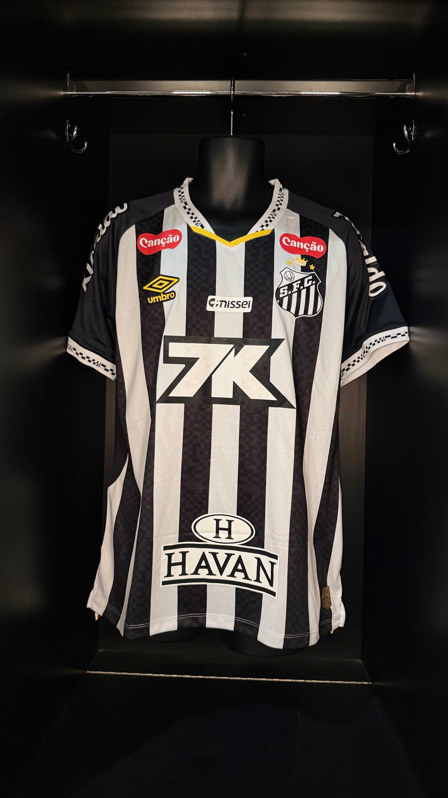 2025-2026 Santos Neymar Jr. AWAY Kit Soccer Jersey Football Shirt Umbro Large Authentic