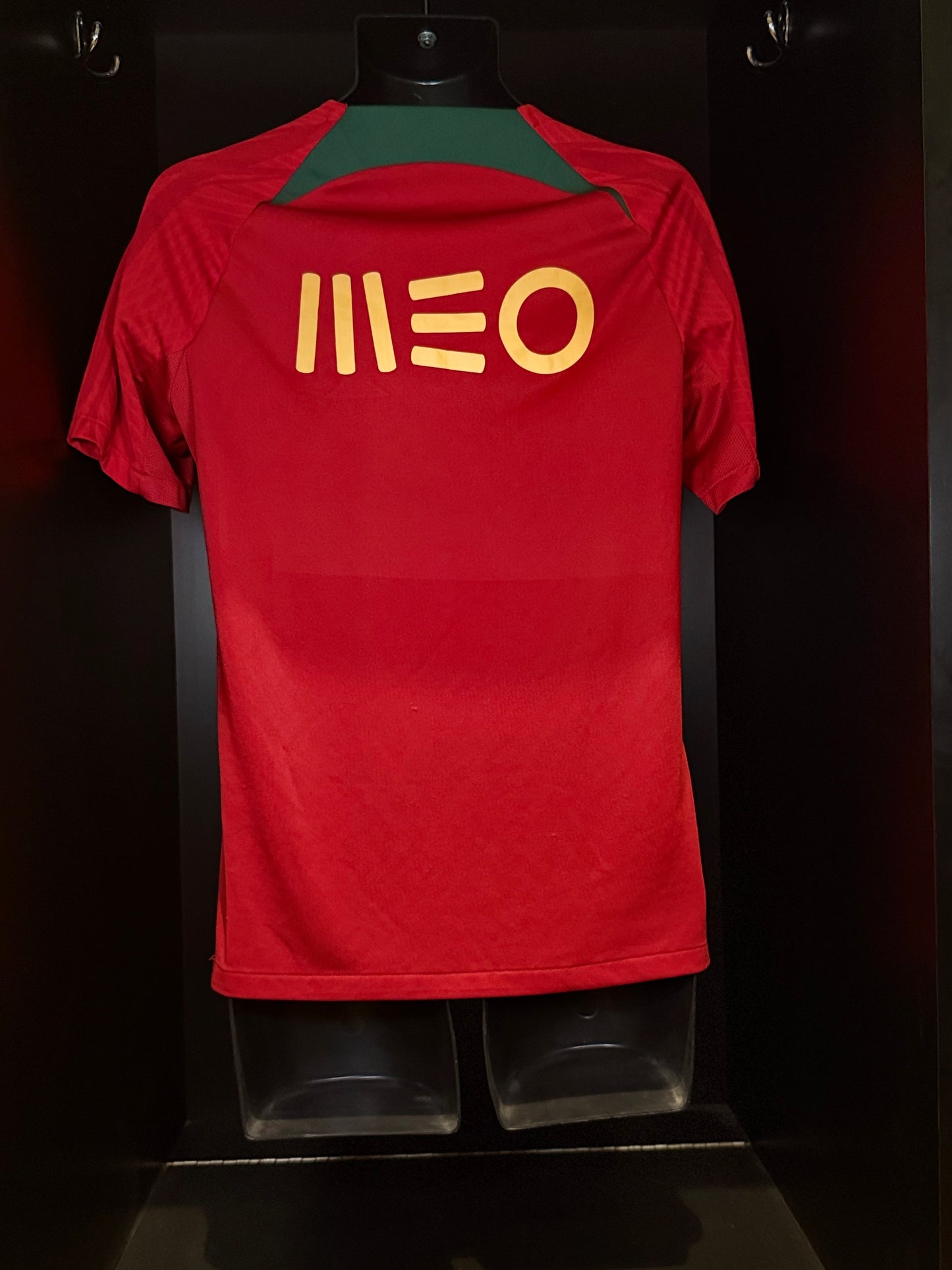 2022-2023 Portugal TRAINING Kit Soccer Jersey Football Shirt Nike Small Authentic