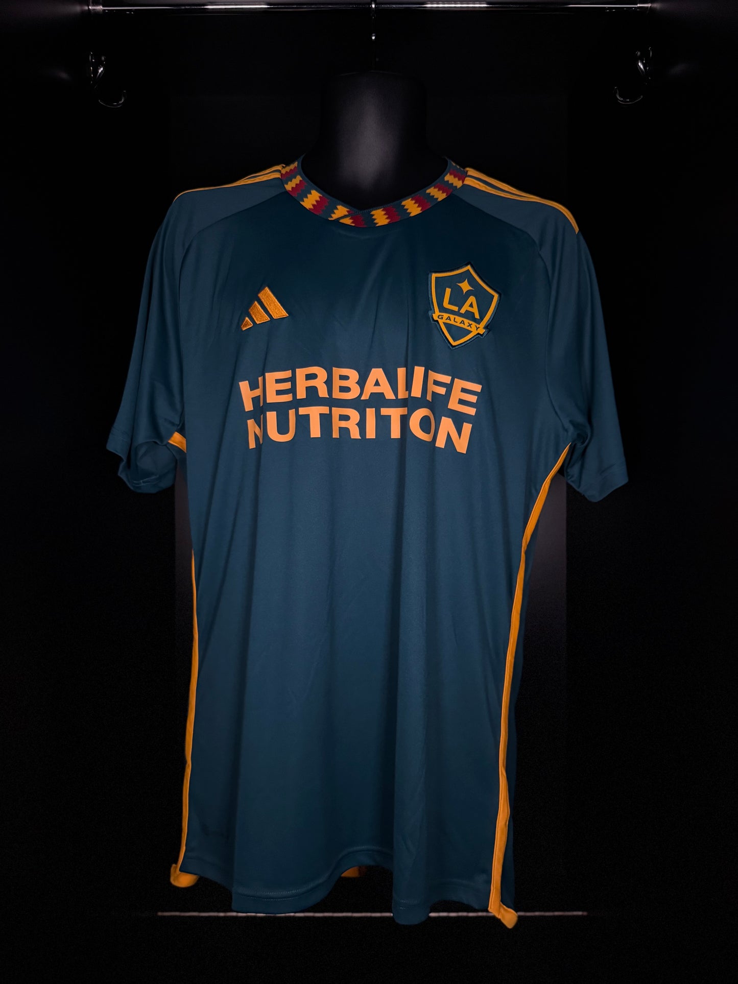 2023-2024 LA Galaxy Reus AWAY Kit Soccer Jersey Shirt adidas Large Authentic