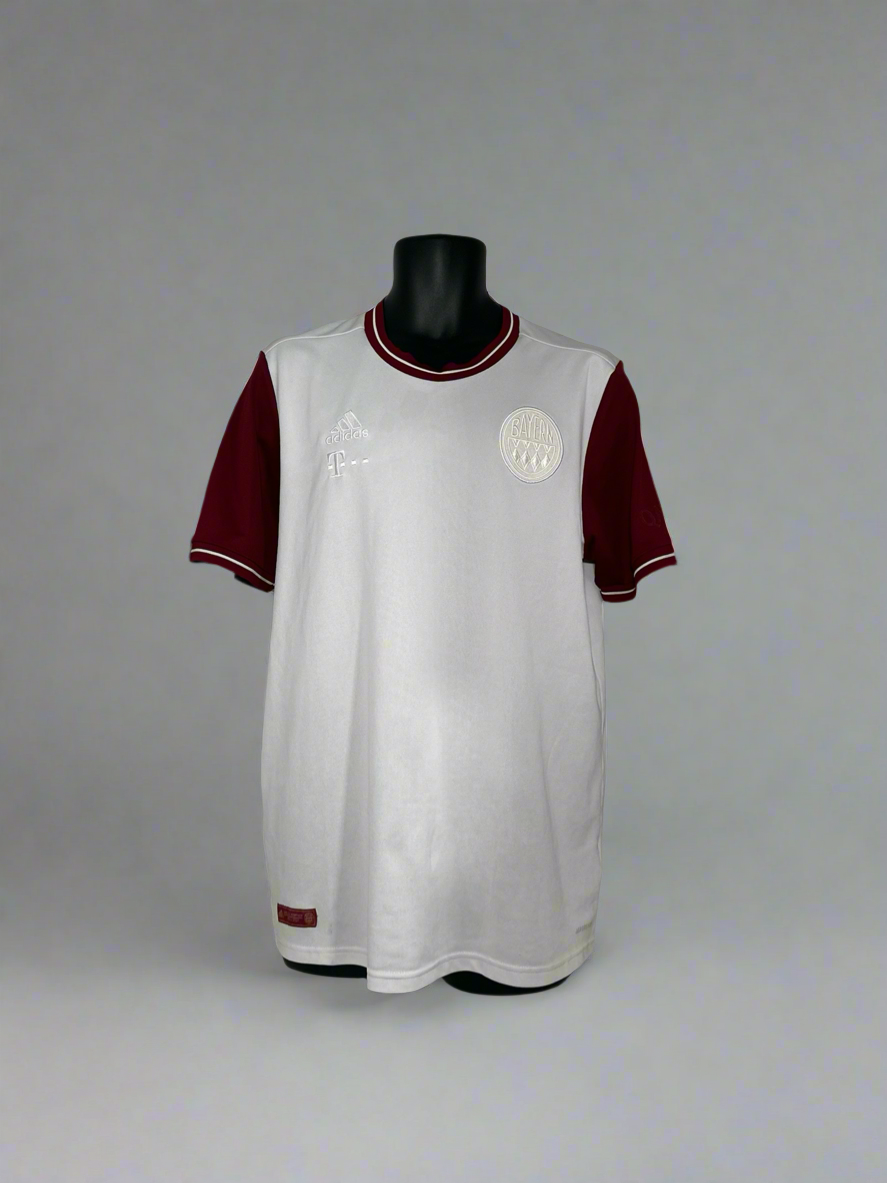 Bayern Munchen - adidas - 2019/2020 - FOURTH "Anniversary' Kit