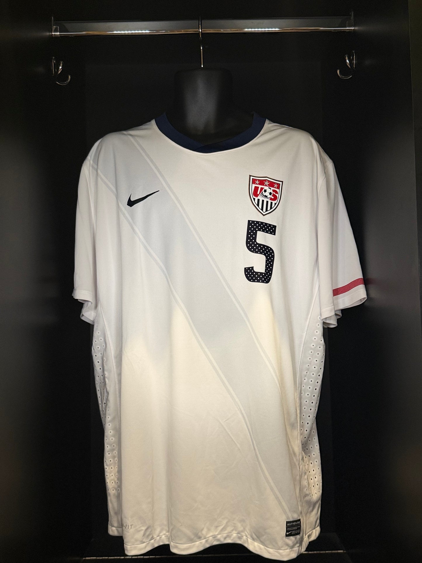 2010-2011 United States (USA) Onyewu HOME Kit Soccer Jersey Football Shirt Nike XXL Authentic